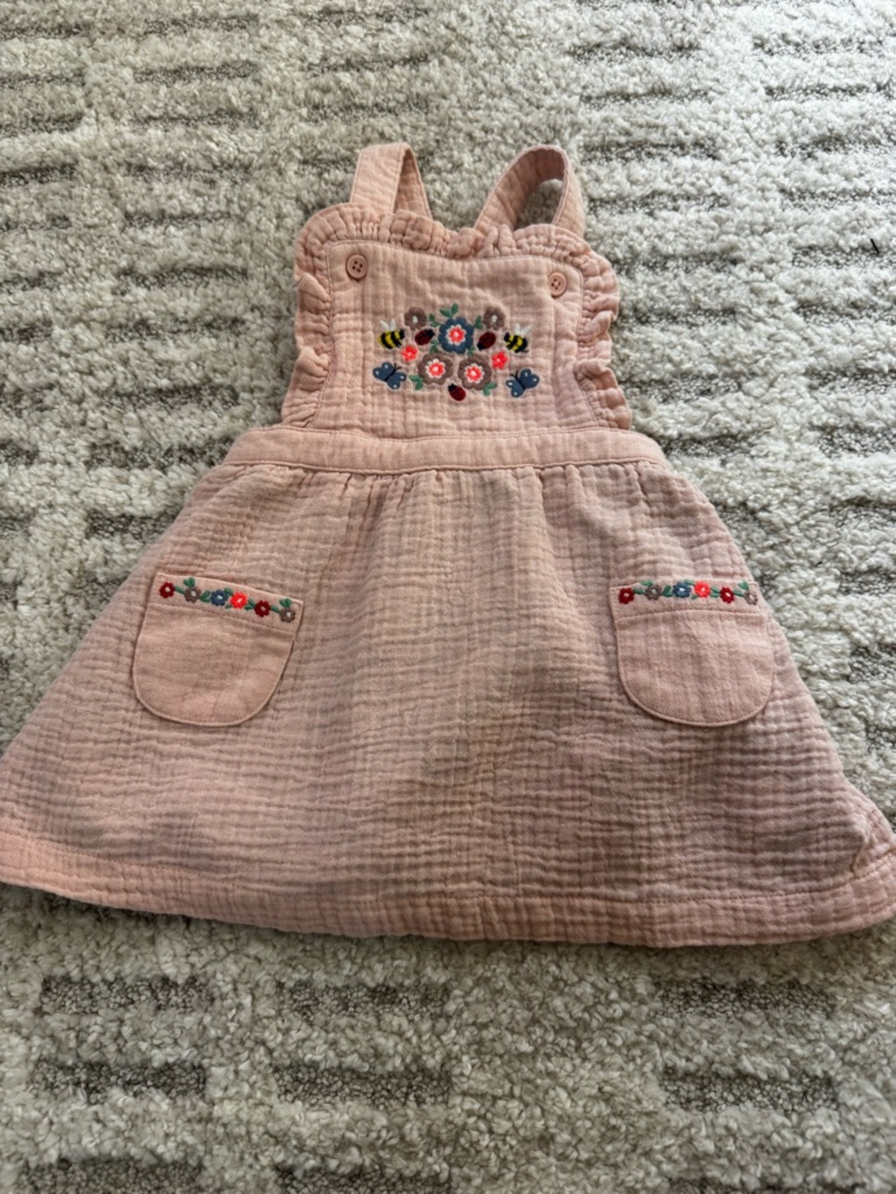 Mini Boden 6-12 mos Pink Floral Lined Muslin Cross Back Jumper Dress. EUC